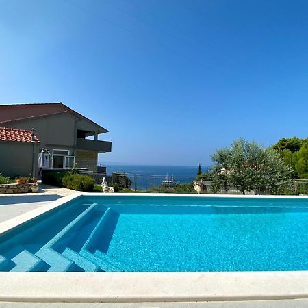 Luxury Sea View Apartment Есенице Экстерьер фото